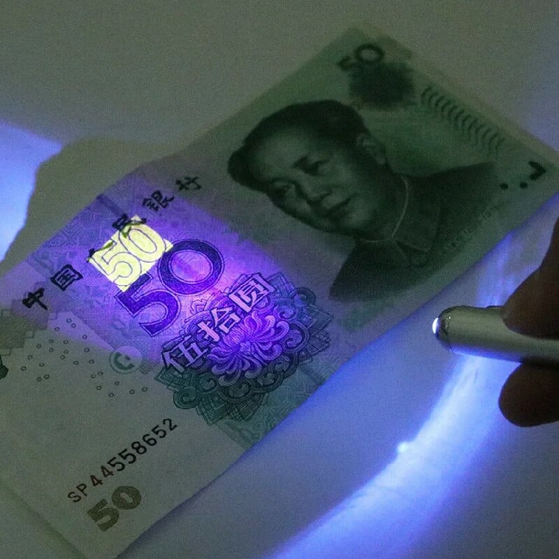 Fun Pen 2-in-1 Invisible UV Glowing Pen Ink Magic Safe Handwriting Secret Spy Pen with UV New Creative Plastic Ballpoint Pen