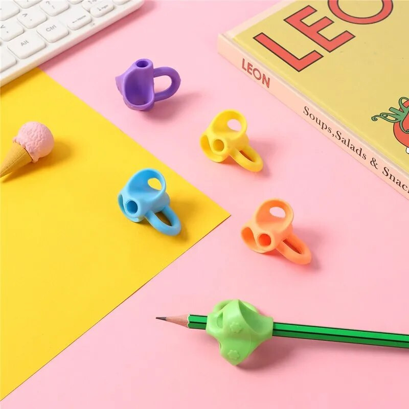 10 vnt Trijų pirštų rašymo koregavimo pieštukų laikiklis Vaikams Mokymosi laikymo įtaisas Koreguojantis rašiklio laikiklis mokykliniai reikmenys