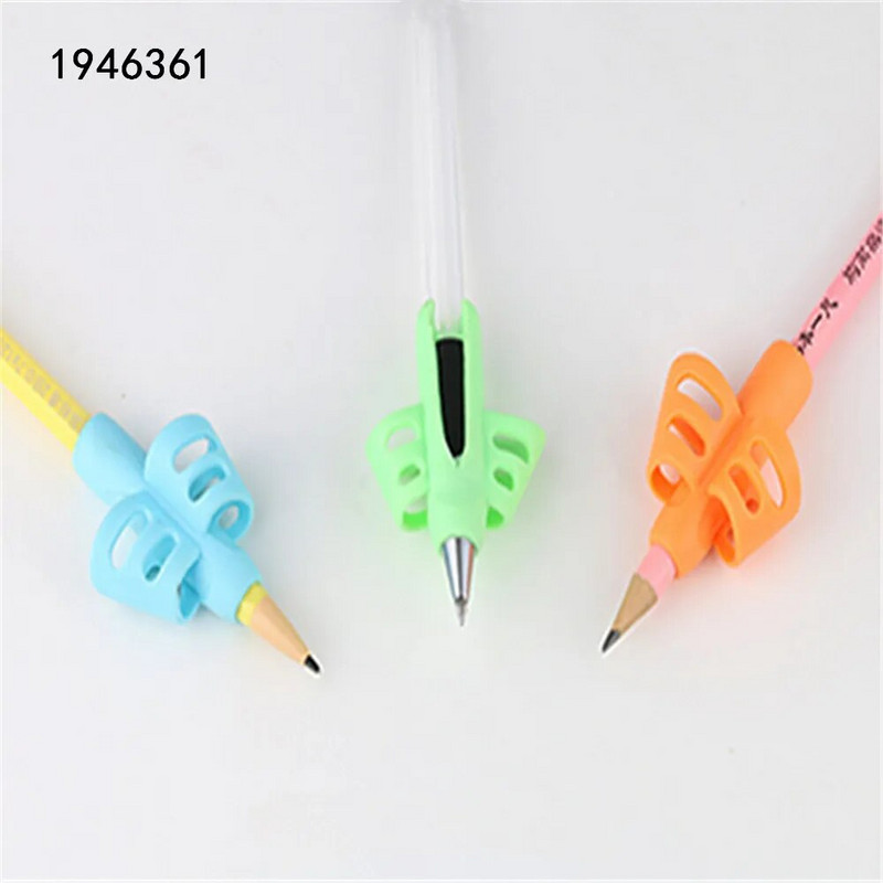 3gab. Divi pirksti Pildspalvas rokturi Mazuļa vingrojumi Rakstīšana Pildspalva Rakstīšana Stājas korekcija Studentu skola Kā dāvana