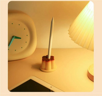 1 бр. Сладък държач за писалка за пудинг Студентски сладък анимационен креативен настолен орнамент Желеобразна форма на дупка за писалка Слот за молив Поставка за съхранение на моливи