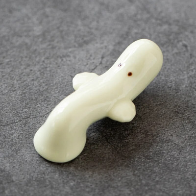 Mini cute dzīvnieku krāsas otu pildspalvas paliktnis keramikas rotājumi ķīniešu kaligrāfija rakstīšanas pildspalvas turētājs Amatniecības pildspalvas spilvens