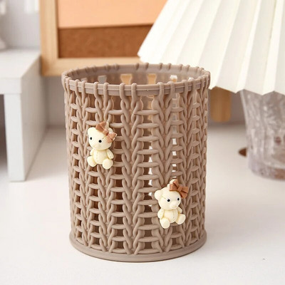 Radošs, imitējošs rotangpalmas pildspalvu turētājs jauks zīmuļa futrālis, kastīte, rakstāmgalda organizators grima otu uzglabāšana kancelejas piederumu biroja skolas piederumi