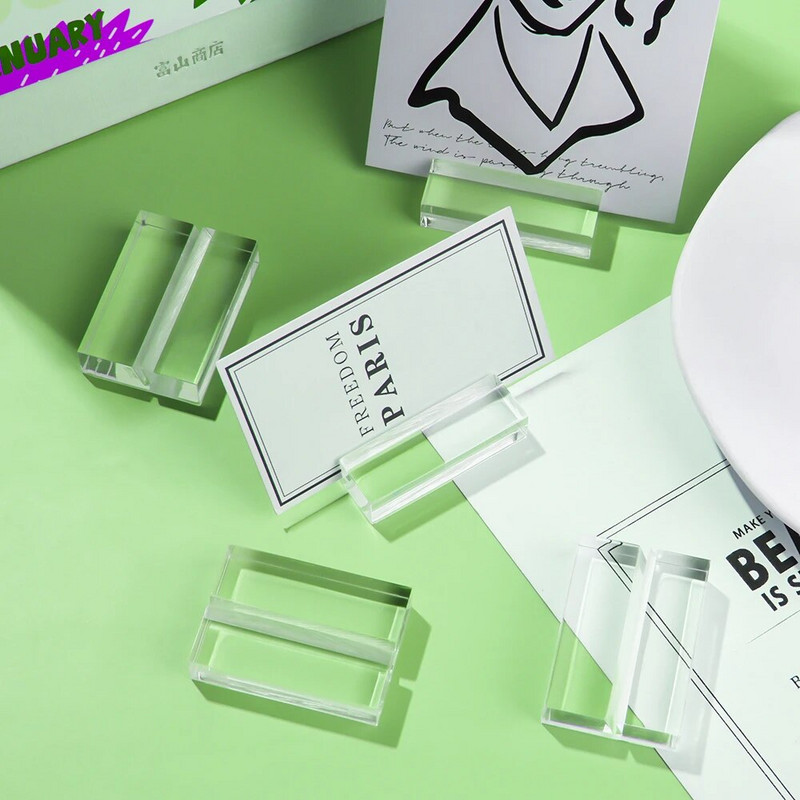 1 tk akrüülist alus, kaardihoidja, fotoklambritabel, numbrialus