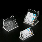 Θήκη επαγγελματικής κάρτας Διαφανές πλαστικό επιτραπέζιο κουτί αποθήκευσης επαγγελματικών καρτών Μονόκλινο διπλό τριών επιπέδων θήκη επαγγελματικών καρτών