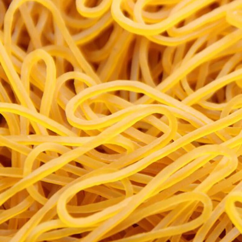 400 gab. Izturīgas elastīgas gumijas lentes rēķini Elastīgi izstiepjami stiprinājumi Gredzena diametrs 60 mm skolas kancelejas piederumiem