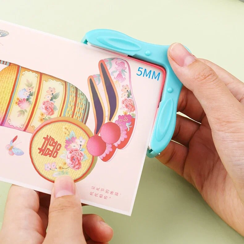 „Trys viename“ kampiniai apvalūs kraštų štampatoriai, skirti „scrapbooking“, „pasidaryk pats“ Mini kampinis pjaustytuvas R4/R7/R10 mm Apvalus kirptuvas biuro reikmenims