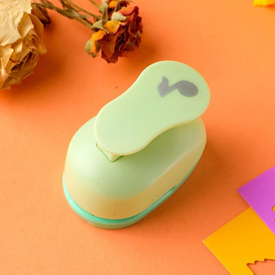 15 Mm mini albumu perforatori, ar rokām darināti griezēji, kartīšu amatniecības kalikonu drukāšana bērniem, ziedu papīrs, amatniecības perforators caurumu perforatora forma