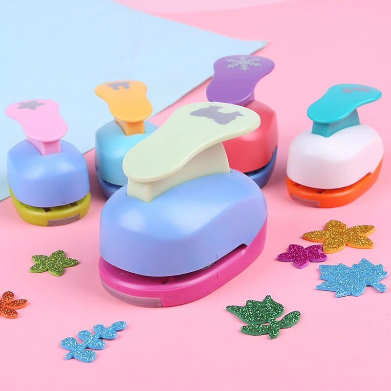 15 Mm mini albumu perforatori, ar rokām darināti griezēji, kartīšu amatniecības kalikonu drukāšana bērniem, ziedu papīrs, amatniecības perforators caurumu perforatora forma