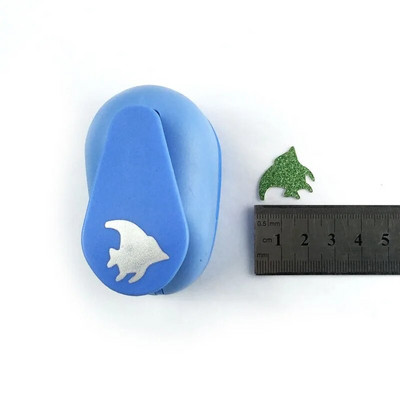 Keskmise suurusega 20 mm paberipunch EVA väljalõigete albumile