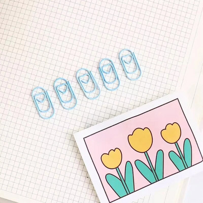 50 gab. Metāla saspraudes Nerūsējošā tērauda stieples mīlestības sirds formas papīra saspraudes biroja skolai Grāmatzīmju saspraudes iesiešanas piederumi