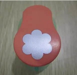 53 stila 2,5 cm ar rokām darināti amatniecības un scrapbooking rīki Papīra perforators fotoattēlu galerijai DIY dāvanu karšu perforatori Reljefa ierīce YH15