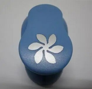 53 stila 2,5 cm ar rokām darināti amatniecības un scrapbooking rīki Papīra perforators fotoattēlu galerijai DIY dāvanu karšu perforatori Reljefa ierīce YH15