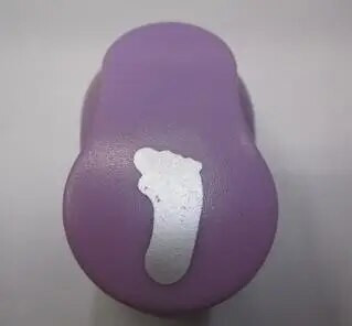 53 stila 2,5 cm ar rokām darināti amatniecības un scrapbooking rīki Papīra perforators fotoattēlu galerijai DIY dāvanu karšu perforatori Reljefa ierīce YH15