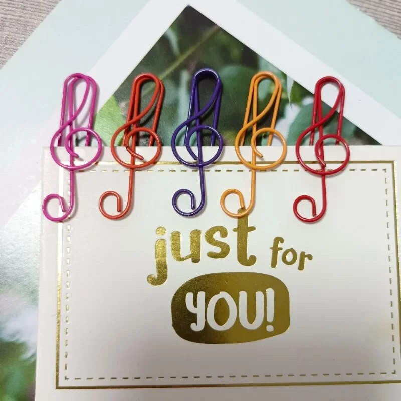 Metallist loominguline muusika noot Kujuline loominguline failiklamber Paberklambrid Järjehoidjahoidik Paberdekoratiivne klamber kontorikooli jaoks Avaleht