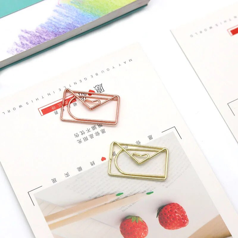 Jauka aploksnes formas papīra saspraude Rose Gold Biroja saspraudes Grāmatzīme Scrapbooking Metāla saspraudes radošās kancelejas preces skolas piederumi