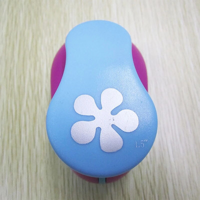 3,8 cm bezmaksas sūtījums Ziedu Furador DIY papīra griezums Eva Foam Maker perforators Scrapbooking darbaspēka ekonomija, bērnu perforators DIY roku darbs