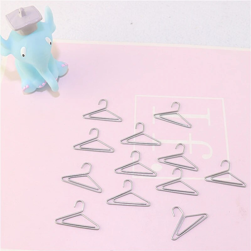 12gab/partijas pakaramais Forma saspraudes Radoši Interesanti Grāmatzīmju saspraudes piezīmju saspraudes formas saspraudes biroja skolai Sākums H0069