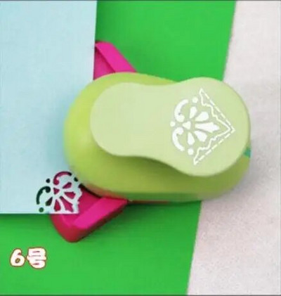 Ανάγλυφο DIY γωνιακό χαρτί εκτύπωσης κάρτας Κόφτης Λεύκωμα Shaper μεγάλη συσκευή ανάγλυφου Hole Punch Kids Handmade Craft