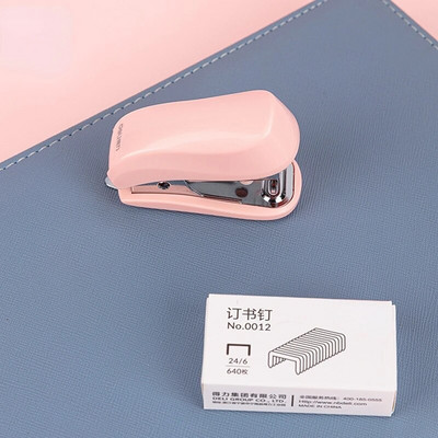 Candy Color mini skavotāju komplekts ar 640 gab. 24/6 skavām papīra stiprinājums Kawaii kancelejas preču iesiešanas rīki Skolas biroja piederumi