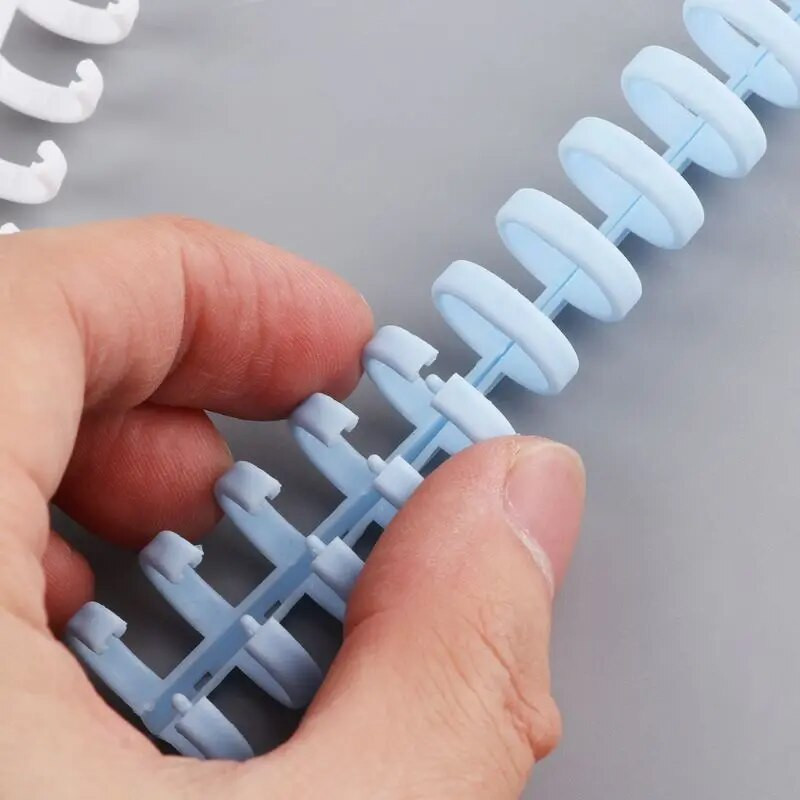 30 auguga ringid rõngas lahtiste lehtedega paberraamatu väljalõigete albumi albumi köitmine plastköitja spiraal A4 sülearvuti tarvikud