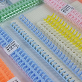 5gab 30 caurumu grāmatu gredzens vaļēju lapu stiprinājuma spirālveida gredzeni iesiešanas spoles muguriņas Plastmasas piezīmjdatoru stiprinājuma spirālveida spoles, kas paredzētas DIY
