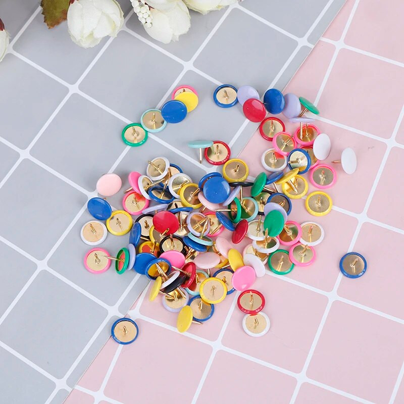 100 tk ümmarguse kujuga tihvtid Pöidlaküüniste teadetetahvel korkpaber Kaart Pöidlakööblid Kontori köitmisvarustus