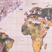 100 tk. Läbipaistvad roosakuldsed nööpnõelad pöidlaga pöidlaga tahvel, ümmargune pallijoonis, foto seinanaastud Kontori koolitarbed