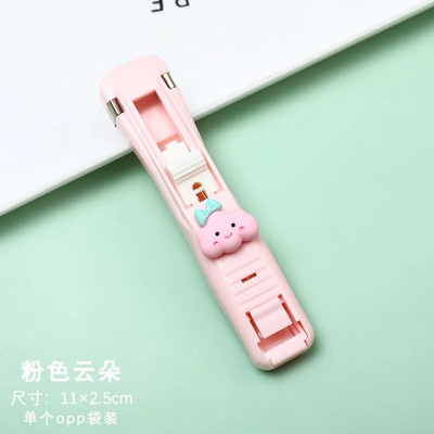 Jauka stūmēja saspraudes rokas papīra griešanas mašīna un uzpilde Metāla skavotāju saspraudes dokumentu iesiešanai Kancelejas piederumi Uzlabots, nebojājams papīrs