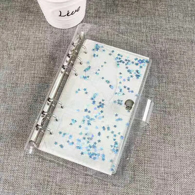 Caurspīdīga PVC mape, grāmatu vāks, atsperu iesiešana ar vaļējām lapām A6 izmērā