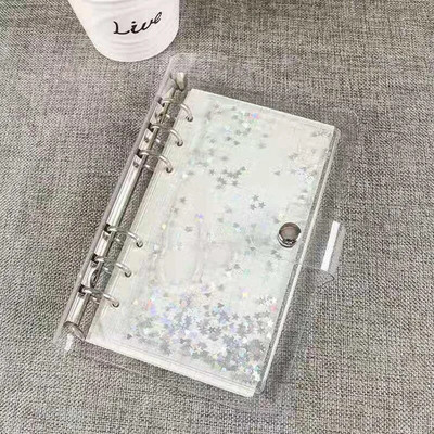 Caurspīdīga PVC mape, grāmatu vāks, atsperu iesiešana ar vaļējām lapām A6 izmērā