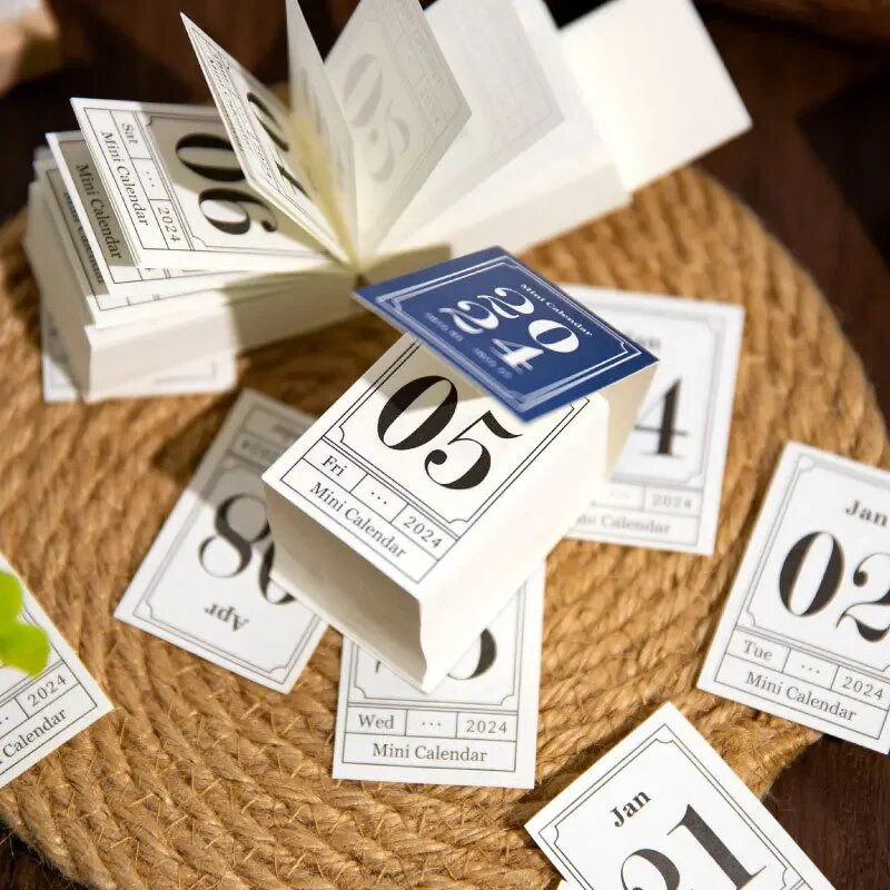 2024 Mini Calendar Book 365 Sheet Tearable Calendars DIY Journal Planner Decoration Material Paper Stickers Αναλώσιμα γραφείου