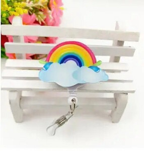 Uue õe sissetõmmatava kaardi omaniku nimemärgi omanik Üliõpilased tööpanga krediitkaardiga õpilaste bussikohver koos kaelapaelaga