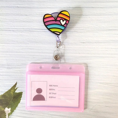 Uue õe sissetõmmatava kaardi omaniku nimemärgi omanik Üliõpilased tööpanga krediitkaardiga õpilaste bussikohver koos kaelapaelaga