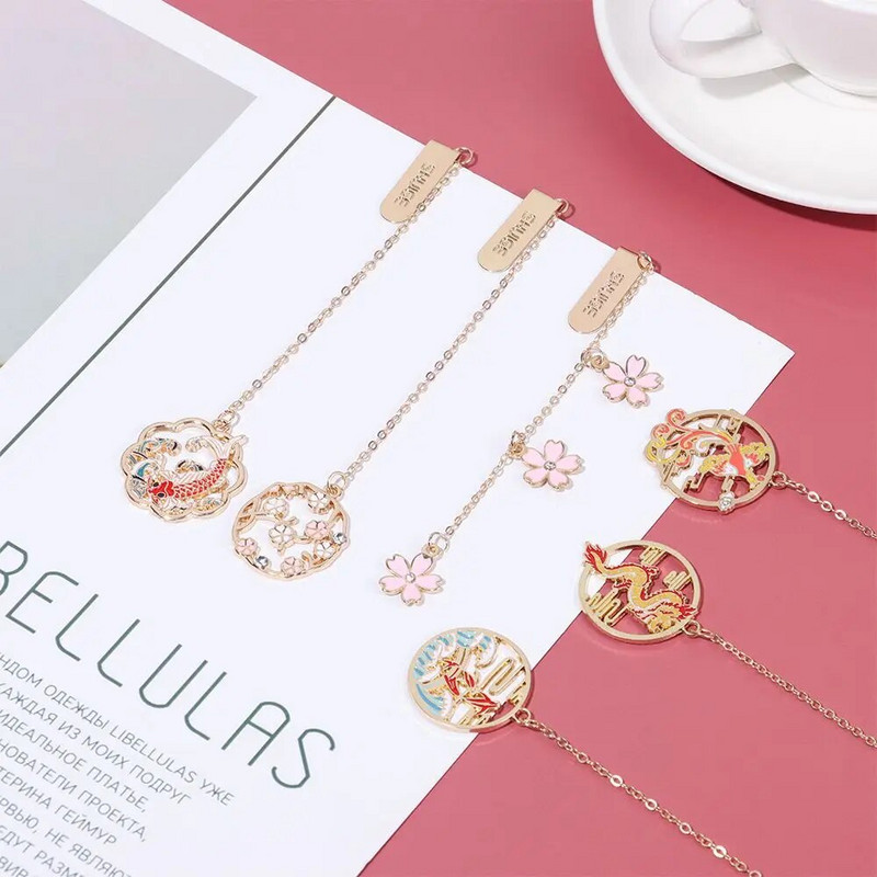 Retro-hiina stiilis astronaut tutt Punase krooniga kraana ripatsiga isikupära raamatuklipp Järjehoidja Lehekülje märk