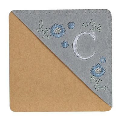 Letter AR käsitsi tikitud nurga järjehoidjad vildist kolmnurga marker Järjehoidjad kingitused lugemissõpradele lugejale õpetaja kingitus