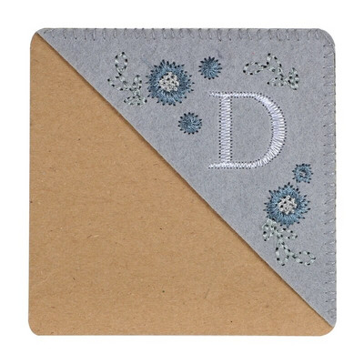 Letter AR käsitsi tikitud nurga järjehoidjad vildist kolmnurga marker Järjehoidjad kingitused lugemissõpradele lugejale õpetaja kingitus