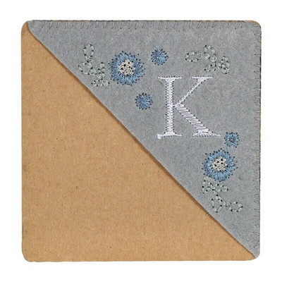 Letter AR käsitsi tikitud nurga järjehoidjad vildist kolmnurga marker Järjehoidjad kingitused lugemissõpradele lugejale õpetaja kingitus