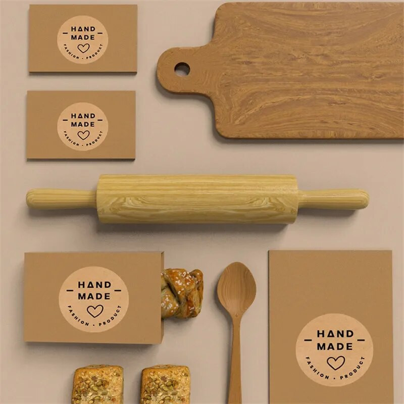 100–500 TK ümmarguse multifilmi mustriga "Käsitsi küpsetatud" kleebis pühadepeo kingituse kaunistuse kleebis kooki magustoidu leiva sildi kleebis