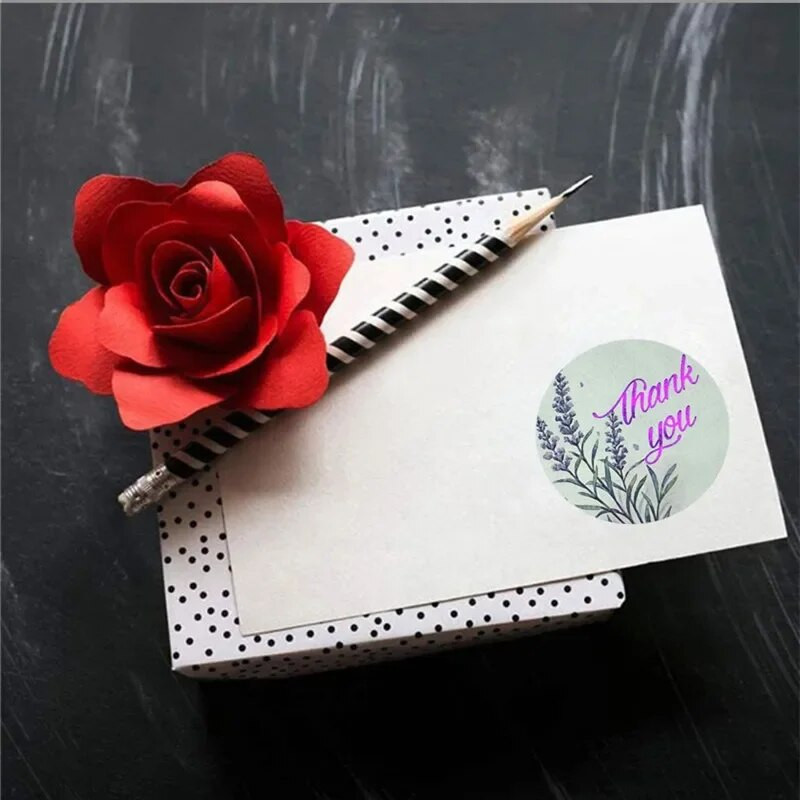 1,5-tolline lilleline tänukleebis Sinise kirjaga pulmapeo kingituse kaunistuskleebis Küpsetussildi ümbriku sulgemisliimi kleebis