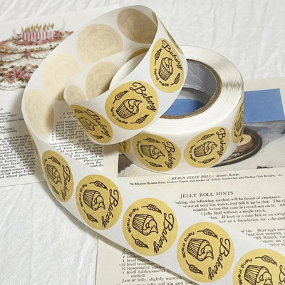 50-500 τμχ Στρογγυλό Kraft Baked With Love Αυτοκόλλητο Πακέτο DIY Scrapbooking Χειροποίητο με σφραγίδα αγάπης Ετικέτες Χαριτωμένα vintage αυτοκόλλητα