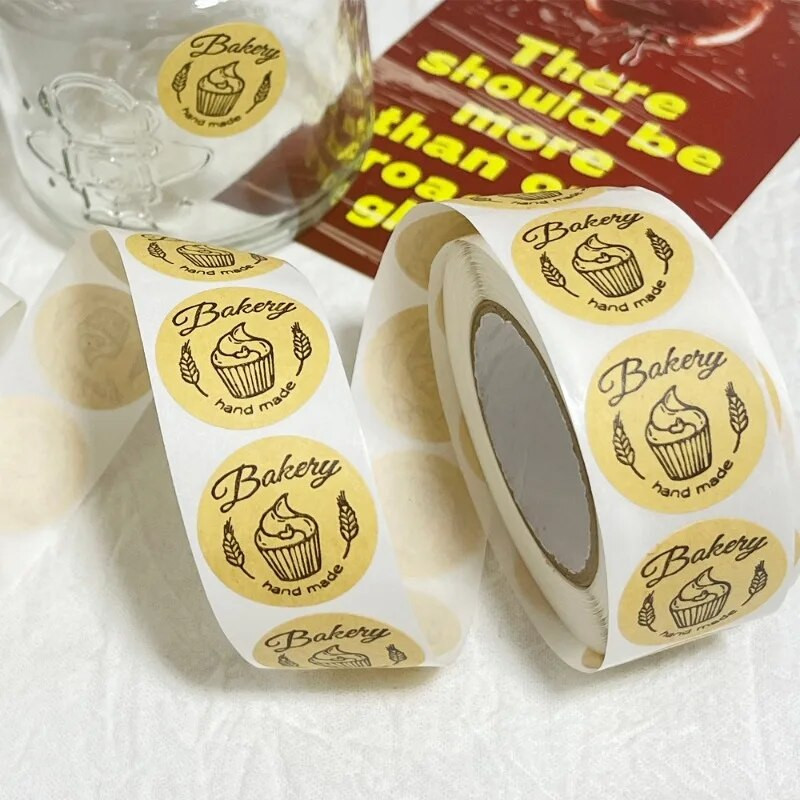 50-500 τμχ Στρογγυλό Kraft Baked With Love Αυτοκόλλητο Πακέτο DIY Scrapbooking Χειροποίητο με σφραγίδα αγάπης Ετικέτες Χαριτωμένα vintage αυτοκόλλητα