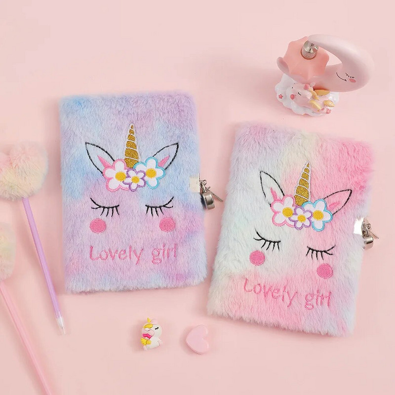 A5-kujuline multikas armas ükssarvikmärkmik, lukuga käsiraamatupäevikuraamat õpilastele õpilaste kooli visandiraamatu kirjatarvete kingitus