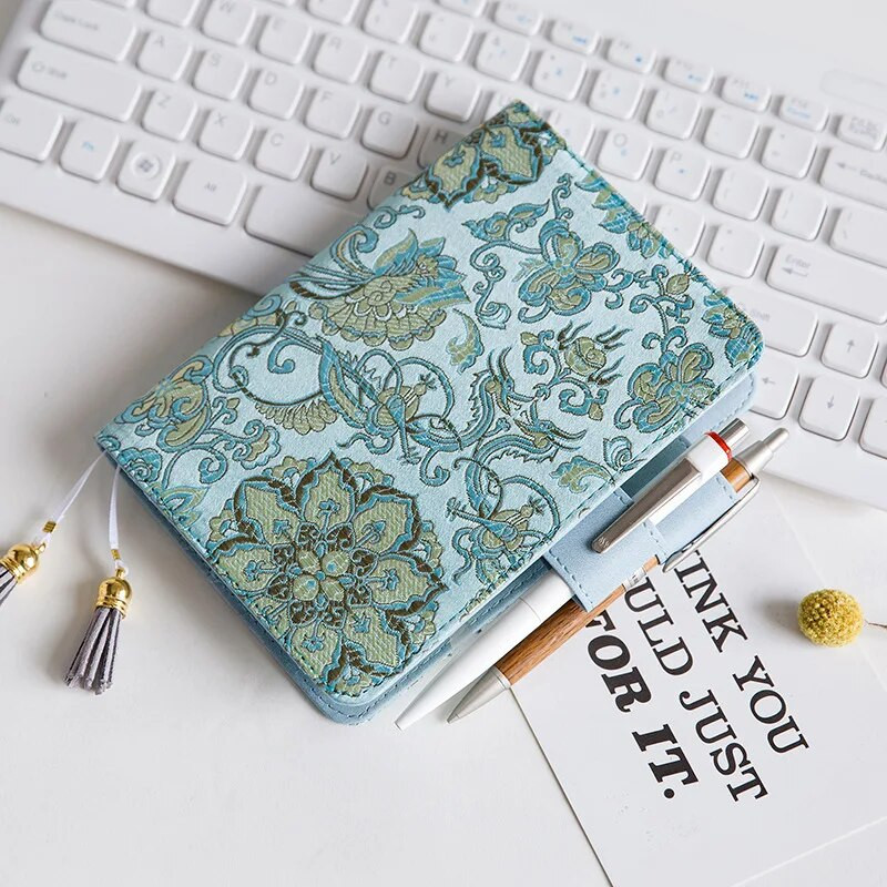 Euroopa stiilis lendav sinine lilleline märkmik Tutt Mark Käsikonto Raamat Võre Väike värske Loominguline päevik