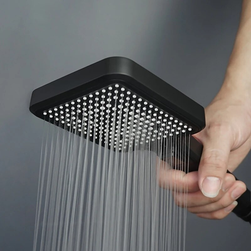Μαύρο ματ πολλαπλών λειτουργιών Χειροκίνητη κεφαλή ντους Επιτοίχια ντουζιέρα με λάστιχο 150 CM και ρυθμιζόμενο στήριγμα ντουζιέρας
