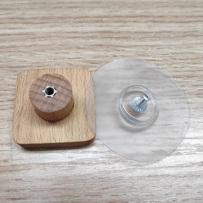 Držiak na toaletné utierky z dreva, nástenný trojuholníkový držiak na toaletné utierky