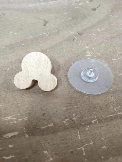 Držiak na toaletné utierky z dreva, nástenný trojuholníkový držiak na toaletné utierky