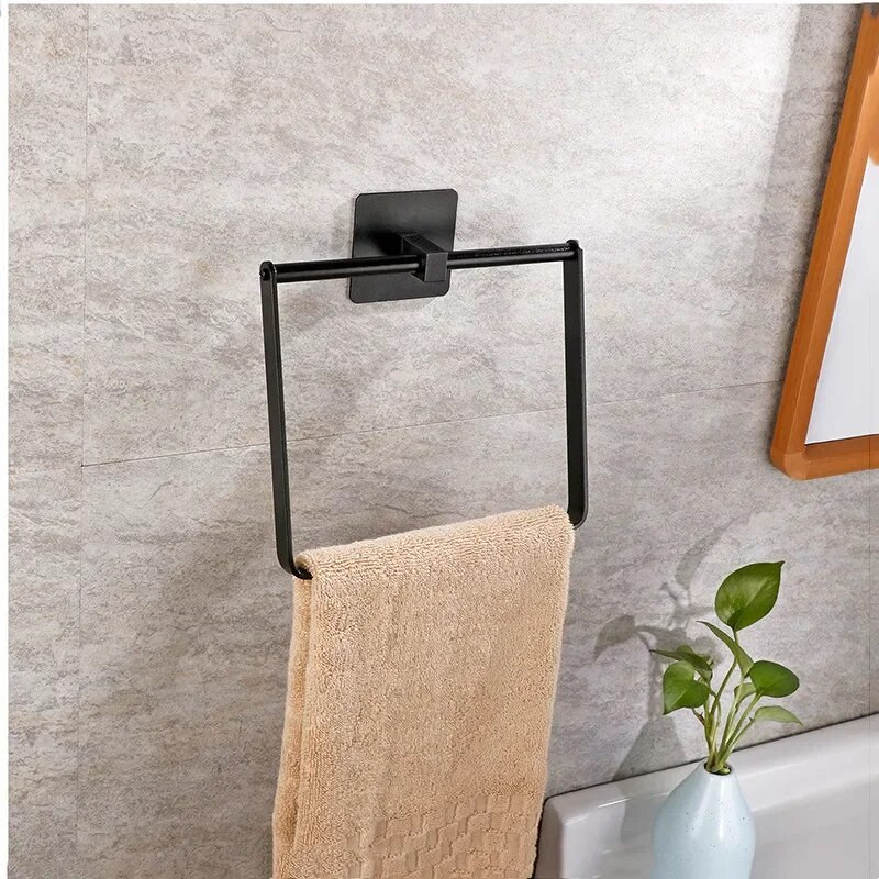 Kuldne nagi ruudukujulised käterätikurõngad Kaasaskantav WC riistvara WC-tarvikud Duširuum Alumiiniumist rippuv hoidik Seinale kinnitatav kinnitus