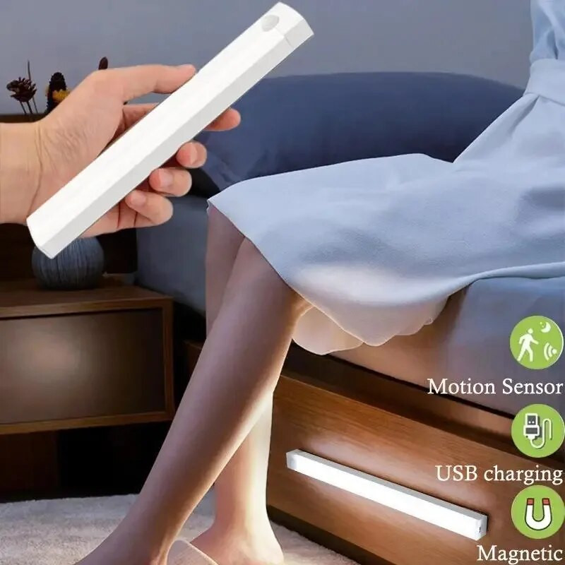 LED naktinis apšvietimas 10/20/30/50 CM judesio jutiklio šviesa belaidė USB LED spintelės šviesa spintos lempa virtuvės spintelei miegamajame