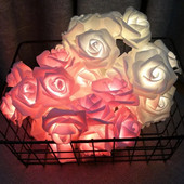 Lumini cu flori de trandafir cu LED Ghirlanda de baterii Buchet artificial de spumă Lumini de zână pentru decorarea de nuntă a ferestrei de Ziua Îndrăgostiților