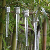 Lampă solară suspendată cu LED Lumină solară colorată în aer liber Grădină Stick acrilic Lampă solară Candelabru Decor pentru copaci pentru petrecerea de Crăciun